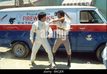 CANNONBALL RUN II (1984) CANNONBALL RUN 2 (ALT) Jackie Chan, Burt Reynolds CBR2 010 Foto Stock