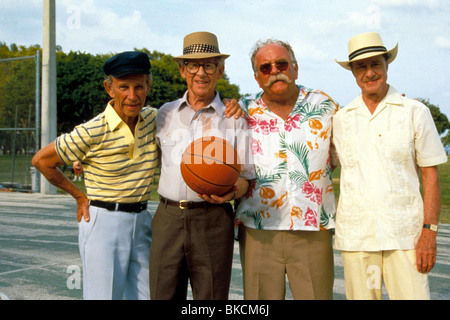 COCOON: il ritorno (1988) Hume Cronyn, JACK GILFORD, WILFRED BRIMLEY, DON AMECHE CC2 035 Foto Stock