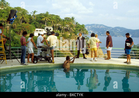 Le riprese di produzione (ALT) dietro le quinte (ALT) ubicazione (ALT) SUL SET (ALT) O/S " Buster" (1988) con Phil Collins, Larry agnello Foto Stock