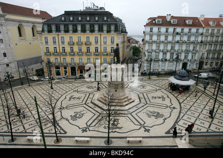 Luís de Camões square, a Lisbona, Portogallo. Foto Stock