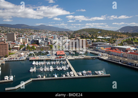 Kings Pier Marina, Sullivans Cove, Hobart, Tasmania, Australia - aerial Foto Stock