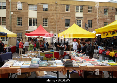 Prenota stallo, al mercato del sabato, Salamanca Place, Hobart, Tasmania, Australia Foto Stock