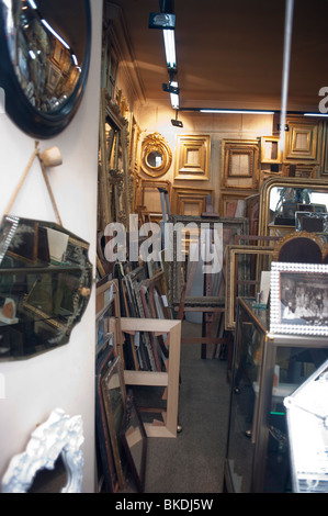 Incorniciatura di disegni Store nel Quartiere Latino, Parigi-American Art', Foto Stock