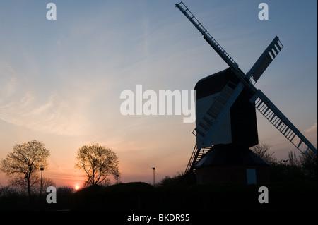 Mulino a vento di Mountnessing post in Essex Foto Stock