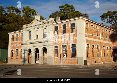 Storica casa doganale e Post Office, Strahan, Western Tasmania, Australia Foto Stock