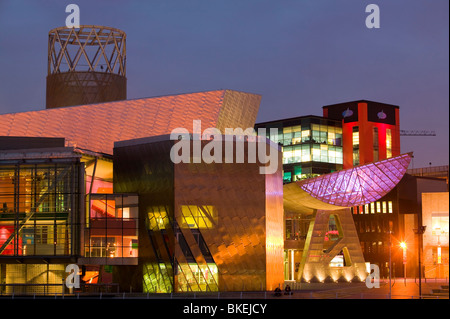 Il Lowry Centre in Salford Quays Manchester REGNO UNITO Foto Stock