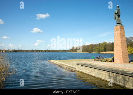 Ravensbruck Campo di Concentramento memorial - Supporto di' da saranno Lammert su Schwedtsee, Brandeburgo, Germania Foto Stock