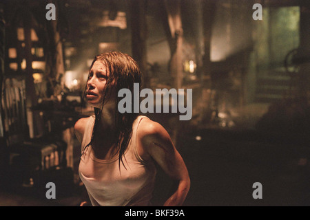 Il Texas Chainsaw Massacre (2003) jessica biel TEXM 001-15 Foto Stock