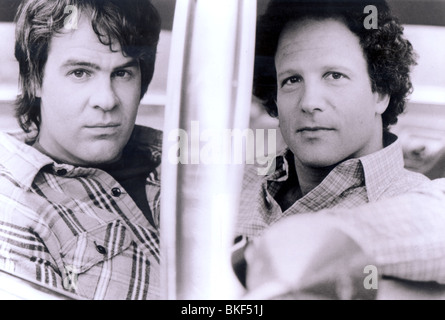 TWILIGHT ZONE: il filmato (1983) dan aykroyd, Albert Brooks TWZO 003P Foto Stock