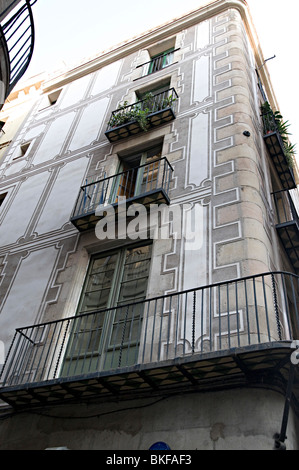 Facciate piatte in barre zona gotica città vecchia di Barcellona Foto Stock