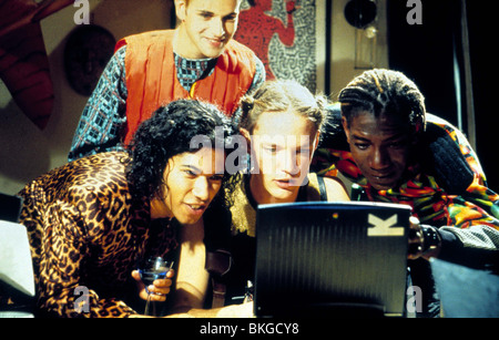 HACKERS (1995) RENOLY SANTIAGO, Jonny Lee Miller, MATTHEW LILLARD, Laurence MASON HCKR 073 Foto Stock