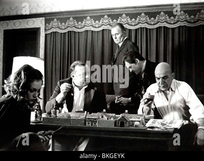 INSIDE OUT (1975) ALDO RAY, James Mason, ROBERT CULP, Telly Savalas OT 002 P Foto Stock