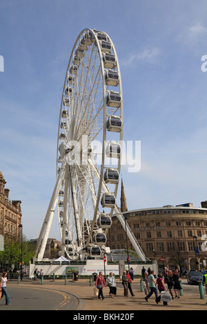 La ruota di Sheffield in Fargate, Sheffield South Yorkshire, Inghilterra, Regno Unito. Foto Stock