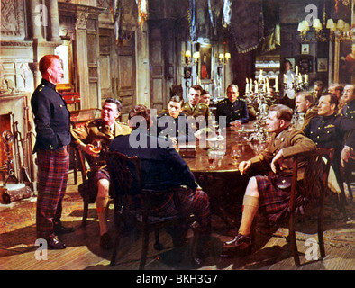 TUNES di gloria (1960) Alec Guinness, RICHARD LEECH, PETER MCENERY, ALLAN CUTHBERTSON, Dennis prezzo, Gordon Jackson, Gerald Foto Stock