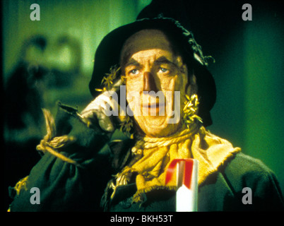 THE Wizard of Oz (1939) RAY BOLGER WOZ 068 Foto Stock