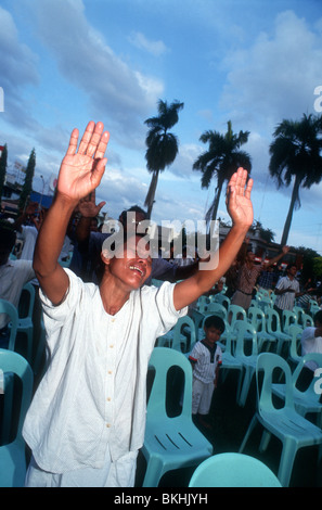 Christian evangelista incontro nelle Filippine Sud città di Zamboanga Mindanao - un letto caldo del militante attività islamista Foto Stock