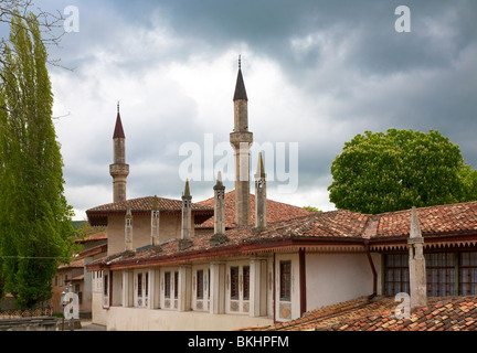 Khan's Palace (o) Hansaray vista nella città di Bakhchisaray (Crimea, Ucraina). Fu costruita nel XVI secolo. Foto Stock