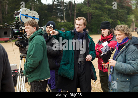 Le riprese O/S 'BATMAN BEGINS' (2005) Christopher Nolan (DIR), EMMA THOMAS (PRO) BBEG 001-F02 Foto Stock
