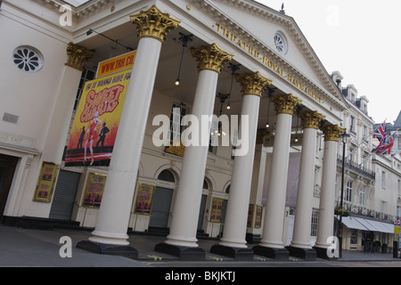 Il Theatre Royal Haymarket,aperto il 4° luglio 1821. Foto Stock