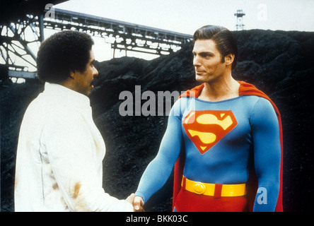 SUPERMAN III (1983) Richard Pryor, Christopher Reeve SP3 057 Foto Stock