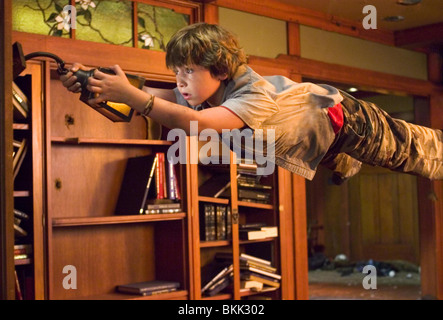 ZATHURA -2005 Jonah Bobo Foto Stock