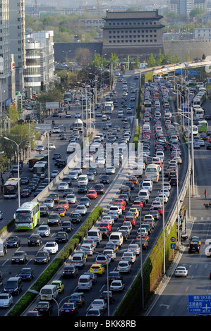 Peggio il traffico nel centro di Pechino, Cina. 30-Apr-2010