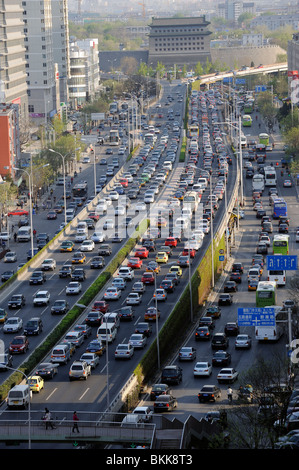 Peggio il traffico nel centro di Pechino, Cina. 30-Apr-2010