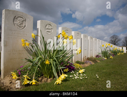 Lapidi, Serre Road No.2 cimitero, nei pressi di Serre, Francia Foto Stock