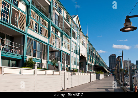 Blue Hotel, Finger Wharf, Woolloomooloo, Sydney, Australia Foto Stock