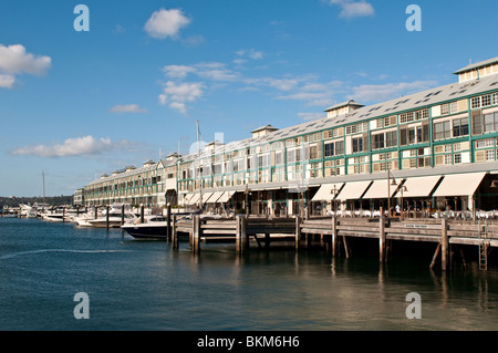 Blue Hotel, Finger Wharf, Woolloomooloo, Sydney, Australia Foto Stock