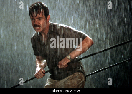 JURASSIC PARK III (2001) JURASSIC PARK 3 (ALT) WILLIAM H MACY JP3 074 Foto Stock