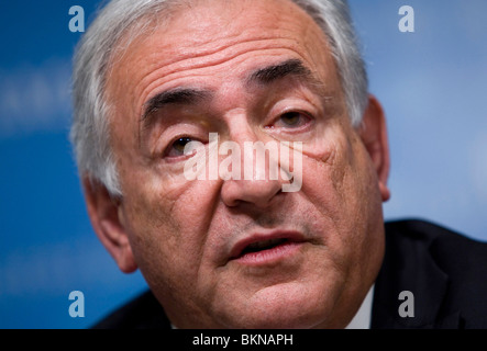 Fondo monetario internazionale Gestione Direct Dominique Strauss- Kahn nel corso di una conferenza stampa. Foto Stock