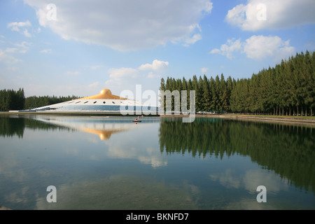 Tempio buddista nella periferia di Bangkok, Tailandia. Foto Stock