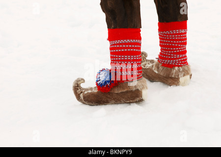 Il saami locale uomo presso i Sami Festival di Pasqua svoltasi a Kautokeino nel Finnmarksvidda nelle regioni artiche della Norvegia Foto Stock