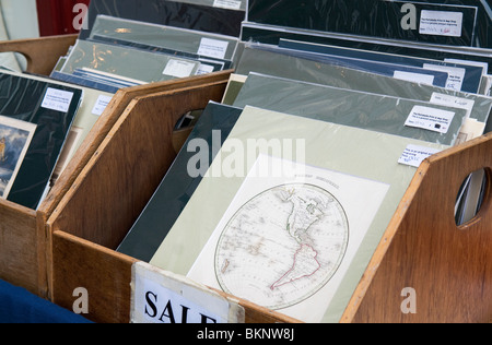 Il Portobello Stampa mappa & Shop, Mercato di Portobello Road a Notting Hill Londra Ovest Inghilterra REGNO UNITO Foto Stock