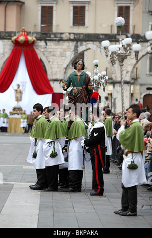 La domenica di Pasqua celebrazioni a Sulmona, Abruzzo, Italia Foto Stock