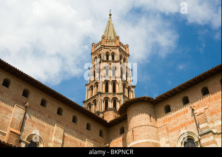 La Chiesa di Basilique St Sernin in luogo St Sernin Toulouse Haute Garonne Midi-Pirenei Francia Foto Stock