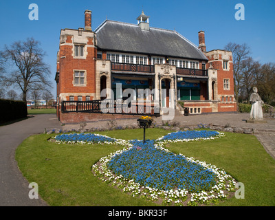 Il padiglione di parchi di Abbey Park, Leicester Inghilterra REGNO UNITO Foto Stock