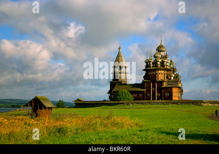 La Russia; la Carelia; Kizhi isola; i ventidue cattedrale a cupola della trasfigurazione Foto Stock