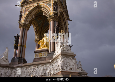 Albert Memorial in Hyde Park, Londra Foto Stock