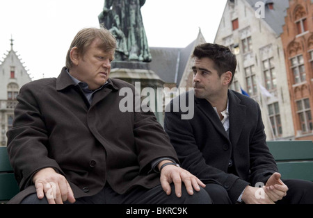 IN BRUGES (2008) Colin Farrell, Brendan Gleeson MARTIN MCDONAGH (DIR) 008 Foto Stock