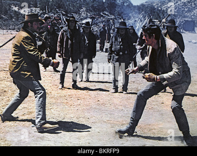 SHOWDOWN (1973) Rock Hudson GEORGE SEATON (DIR) 001P Foto Stock