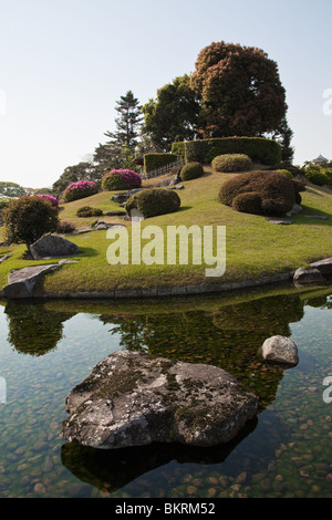 Korakuen giapponese è un giardino paesaggistico situato a Okayama ed è considerato uno dei tre grandi giardini del Giappone Foto Stock