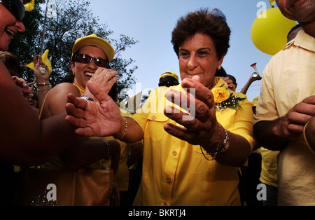 Curacao, Emily de Jongh Elhage della par parte durante le elezioni del maggio 2007, cui il PAR potrebbe vincere. Foto Stock