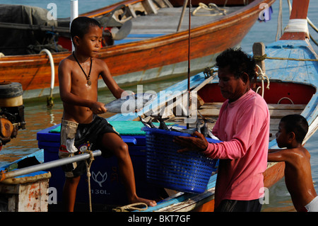 Chao leh, zingari del mare village , Rawai Beach , phuket island ,Thailandia Foto Stock