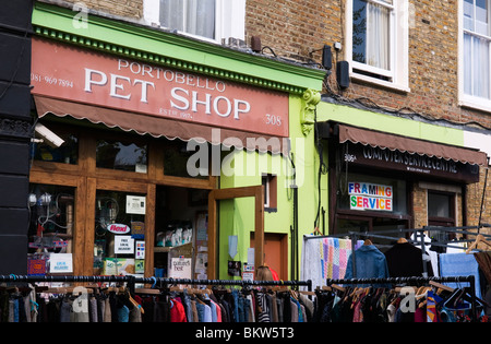 Pet Shop, Mercato di Portobello Road a Notting Hill Londra Ovest Inghilterra REGNO UNITO Foto Stock