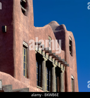 Dettaglio dell'adobe College Institute of the American Indian Arts, Santa Fe, New Mexico, USA Foto Stock