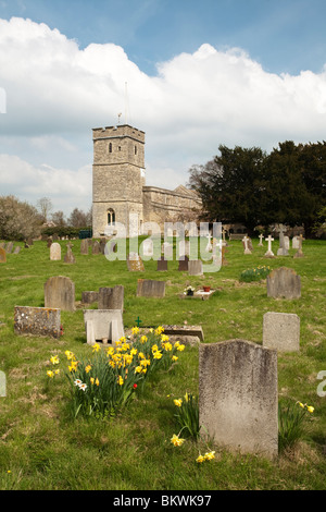 Santa Maria Vergine chiesa parrocchiale in Oxfordshire village di lunga Wittenham, Regno Unito Foto Stock