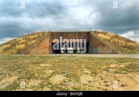 RAF Greenham Common in disuso missile nucleare Silos sulla zona gama di base. Edificio 704 Lancio del centro di controllo 5 della NATO. Foto Stock