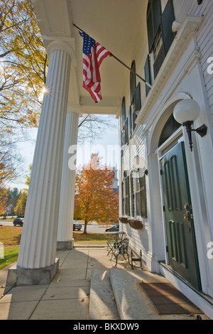 La storica Windham County Courthouse in Newfane, Vermont. Caduta. Foto Stock